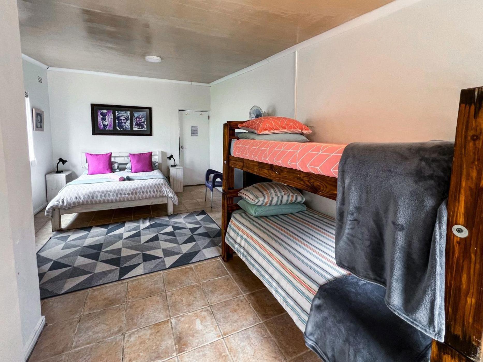 Hermanus Backpackers & Budget Accommodation Exterior photo
